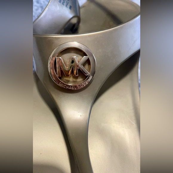 Michael Kors Sandals - Picture 4 of 4